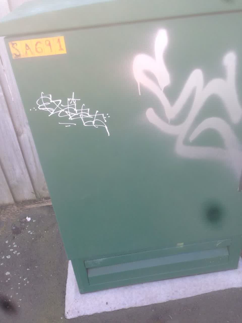The photograph attached to this graffiti report