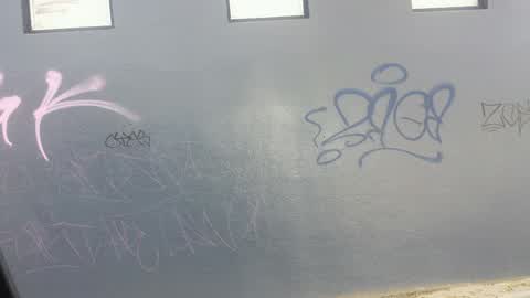 Graffiti, a report photo