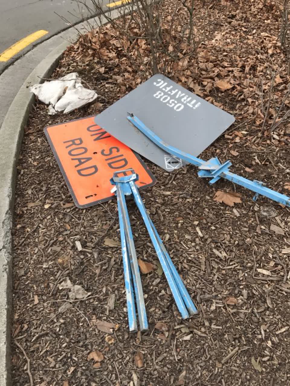 The photograph attached to this roading/streets report
