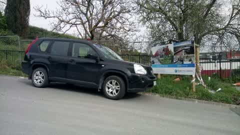 Roading/Streets, a report photo