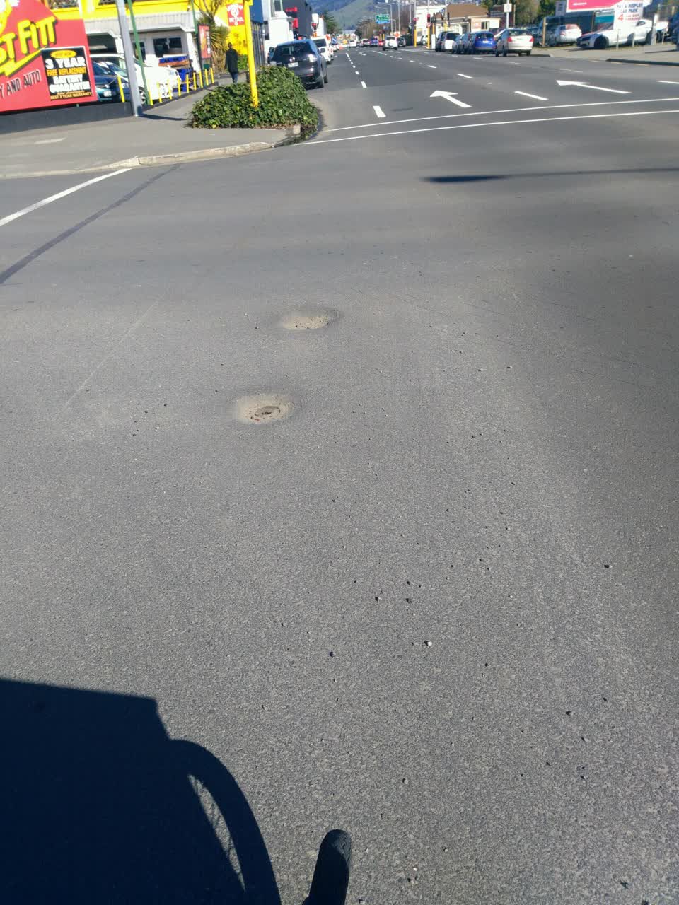 The photograph attached to this roading/streets report