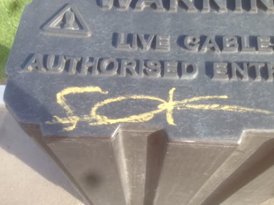 The photograph attached to this graffiti report