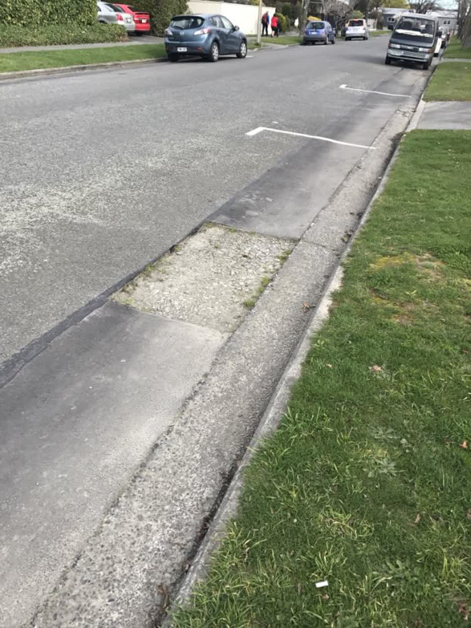 The photograph attached to this roading/streets report