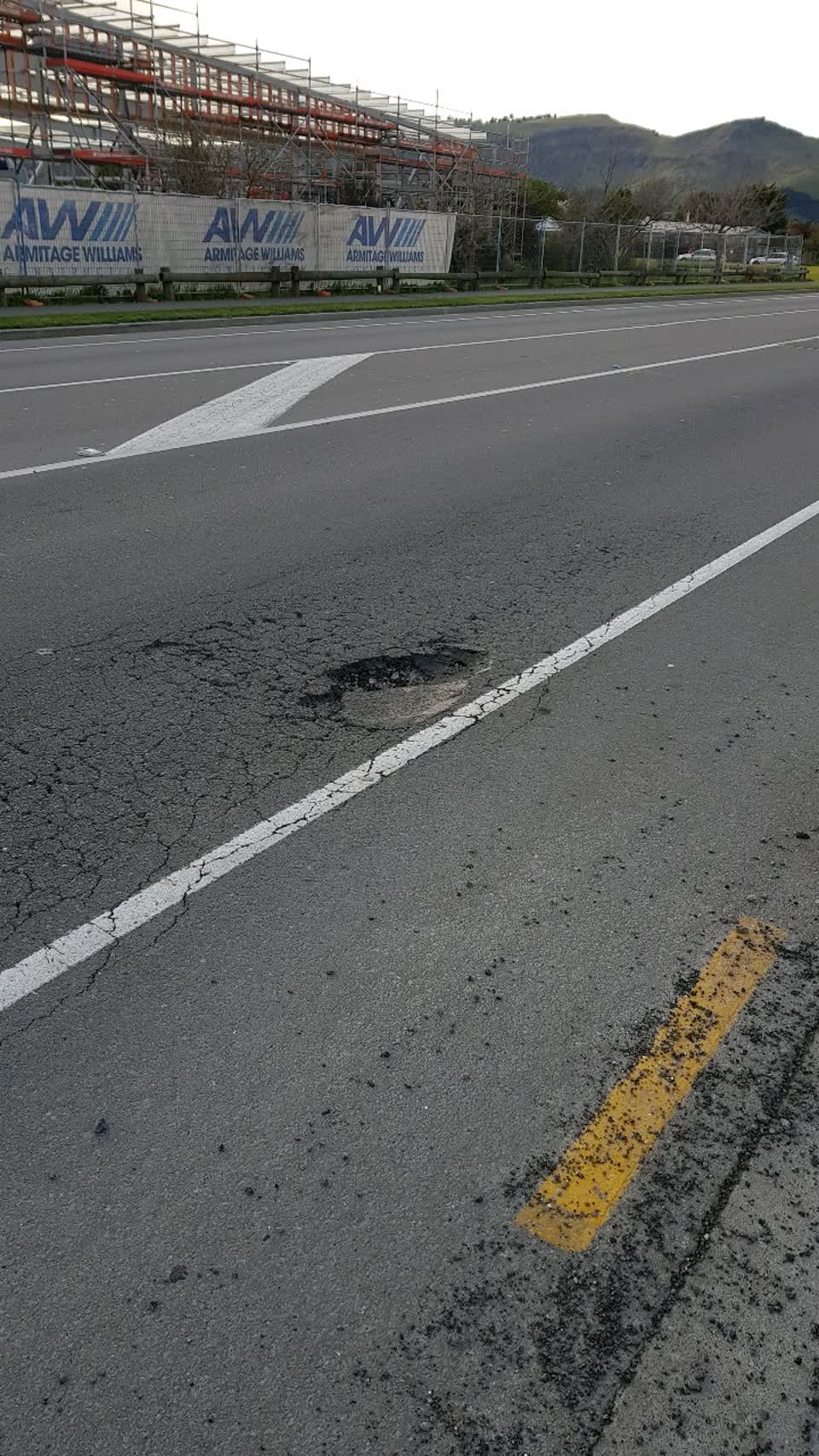The photograph attached to this roading/streets report