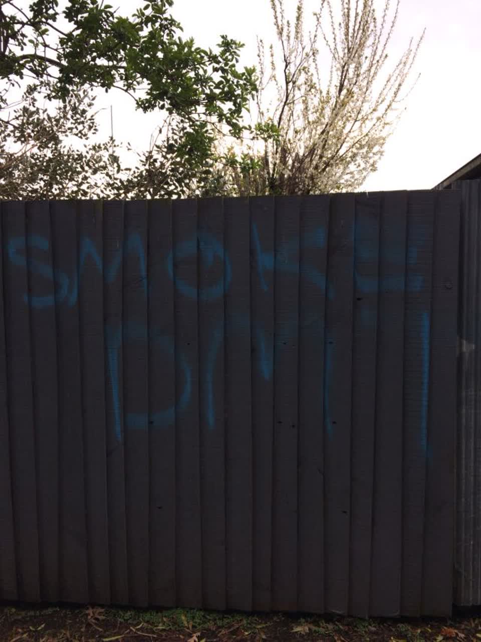 The photograph attached to this graffiti report