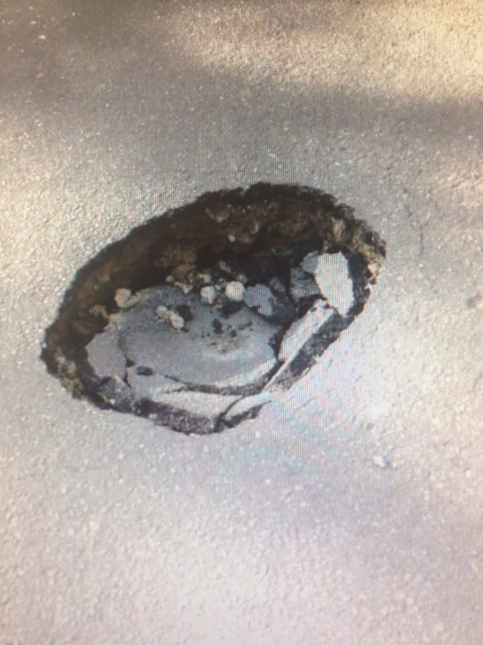 The photograph attached to this roading/streets report