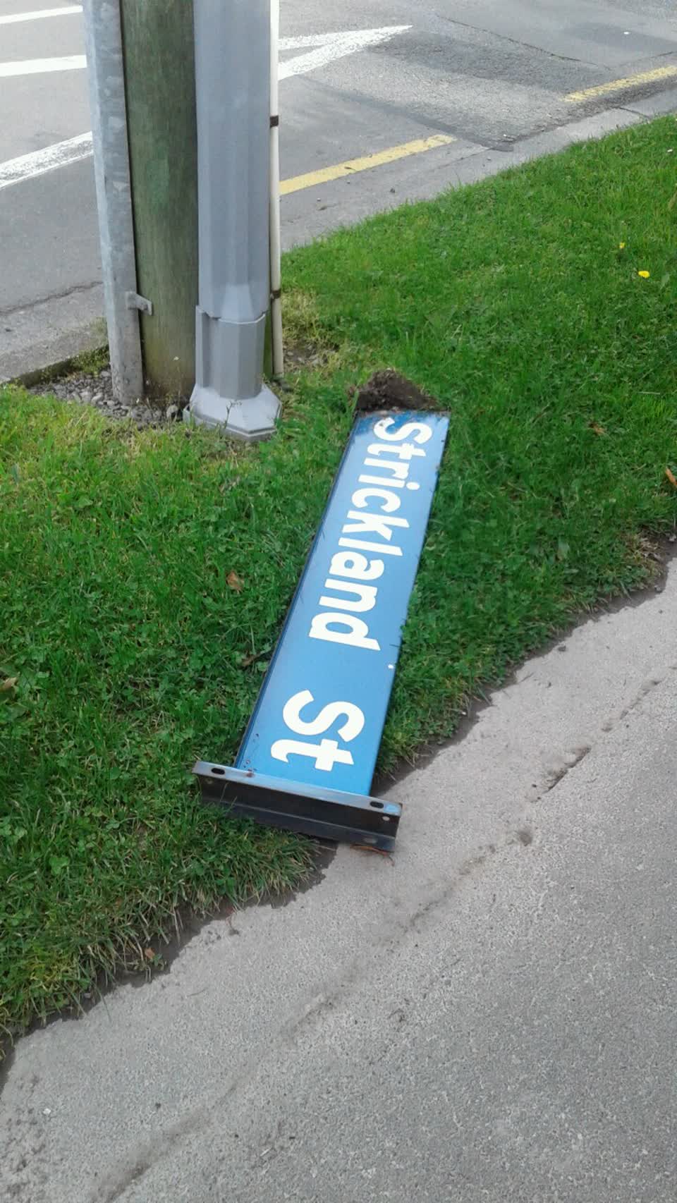 The photograph attached to this roading/streets report