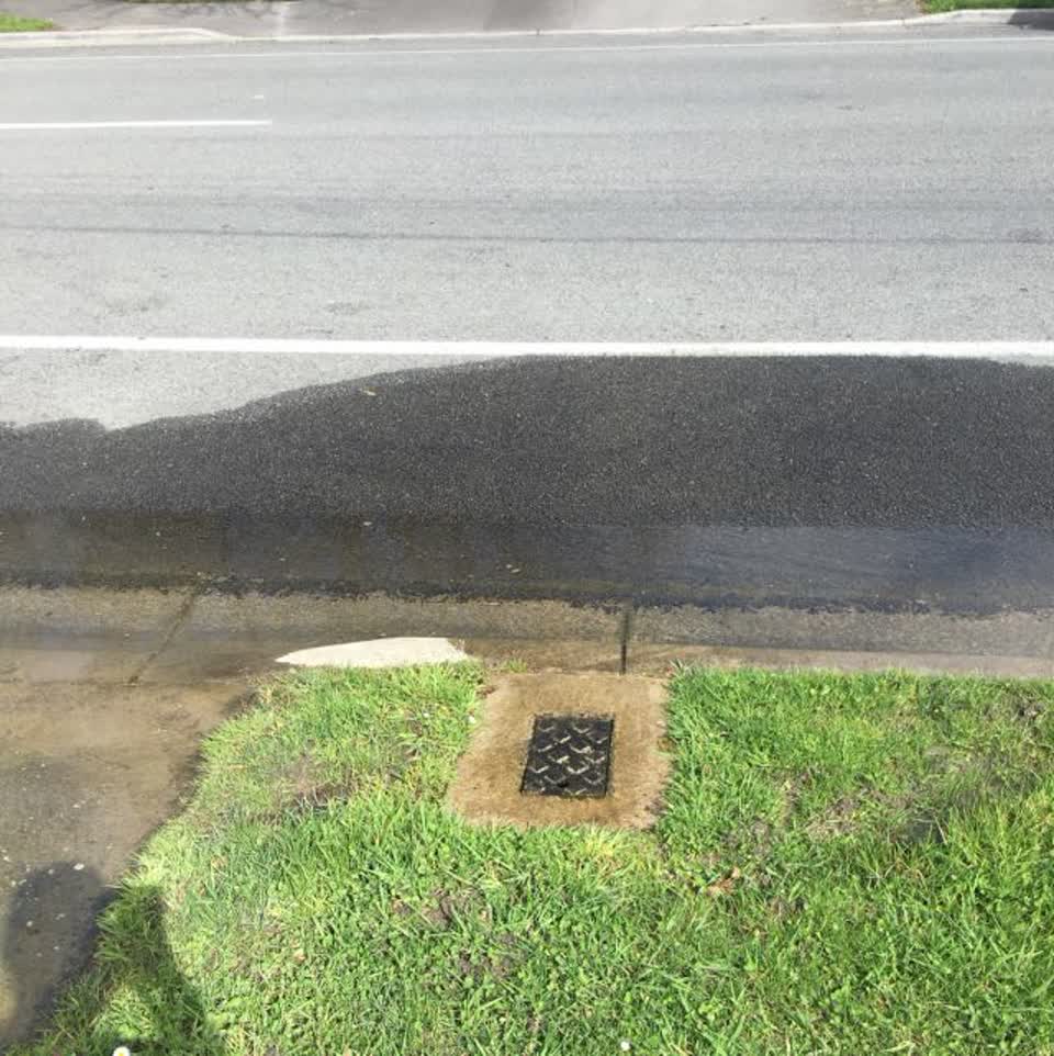 The photograph attached to this water supply report