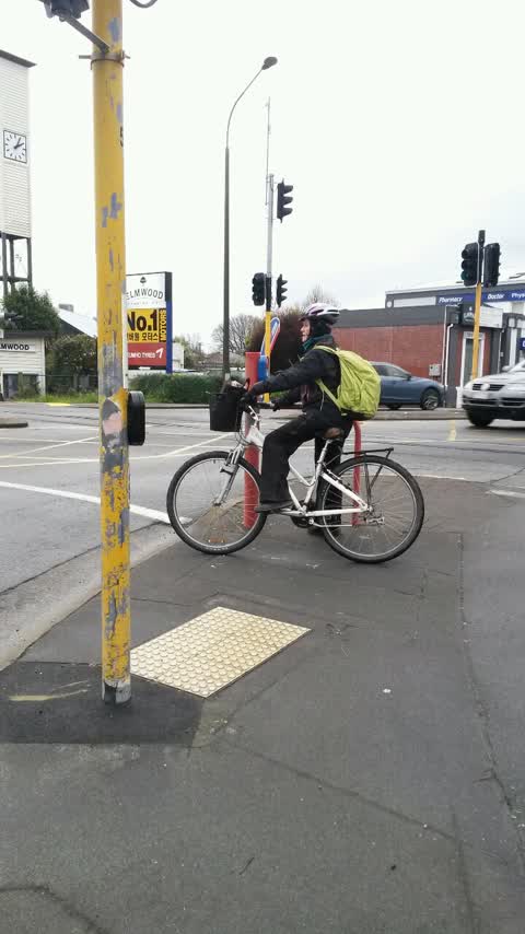 Roading/Streets, a report photo