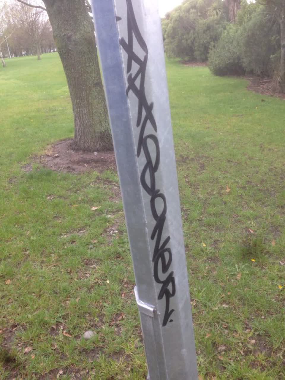 The photograph attached to this graffiti report