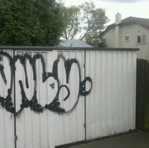 Graffiti, a report photo