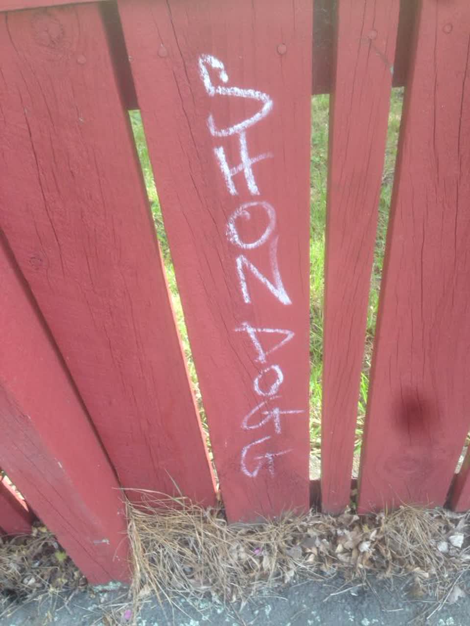 The photograph attached to this graffiti report