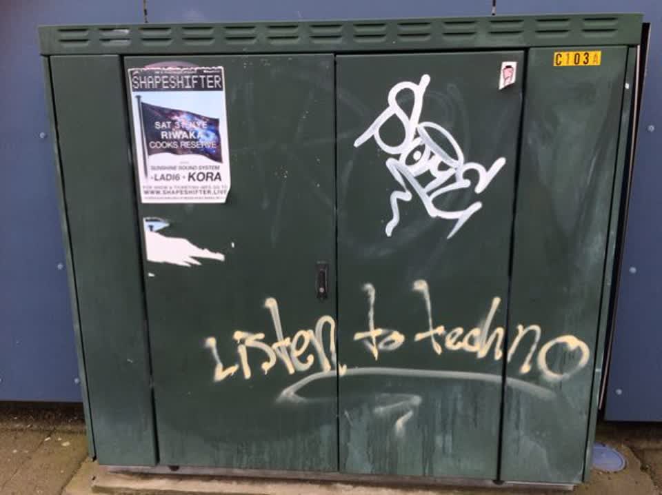 The photograph attached to this graffiti report