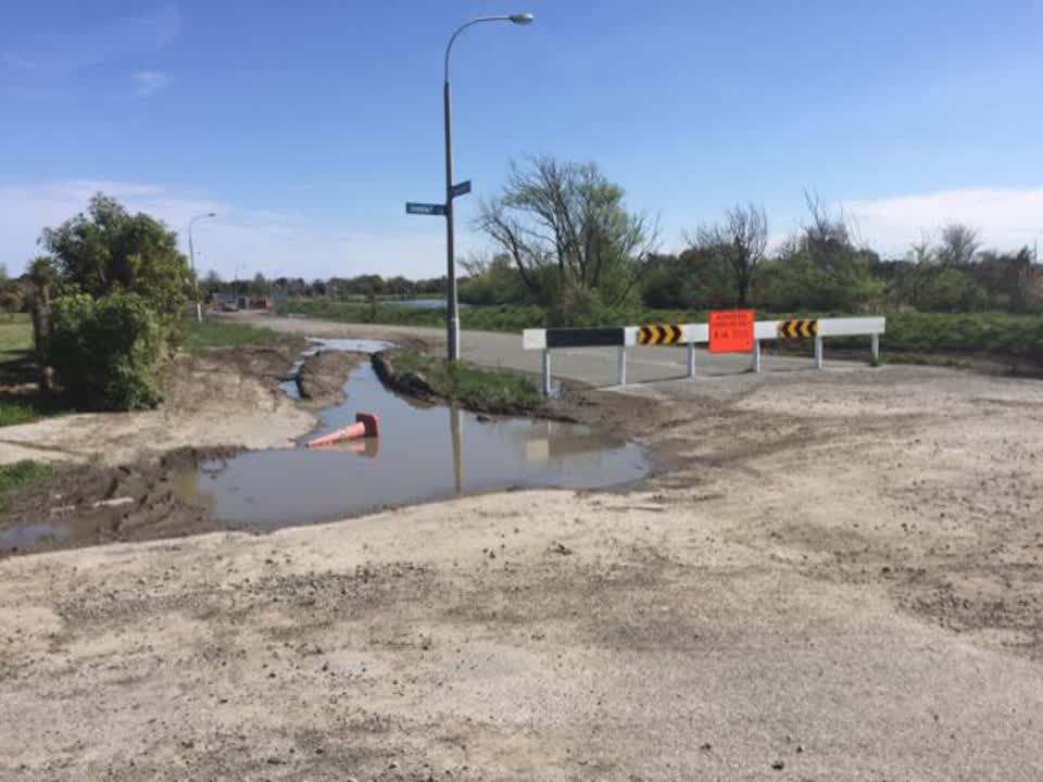 The photograph attached to this roading/streets report