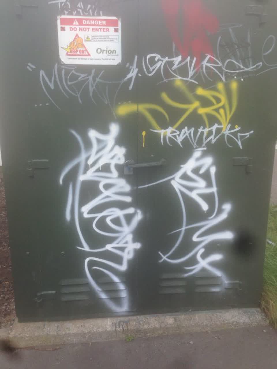 The photograph attached to this graffiti report