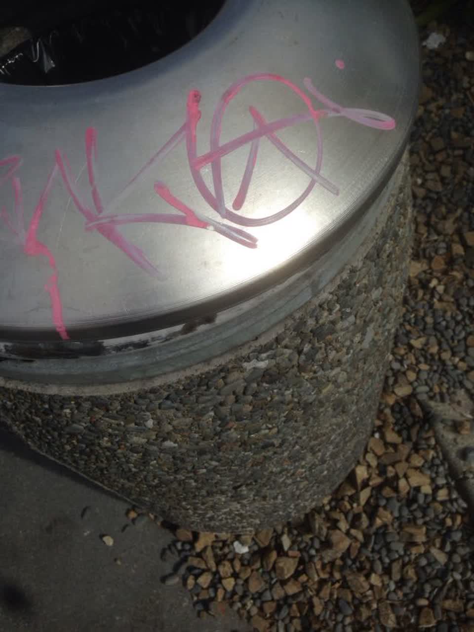 The photograph attached to this graffiti report
