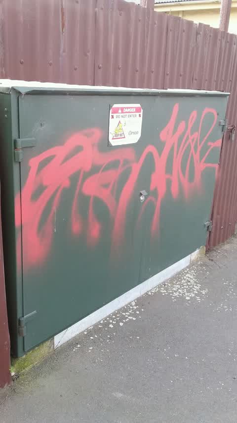 Graffiti, a report photo