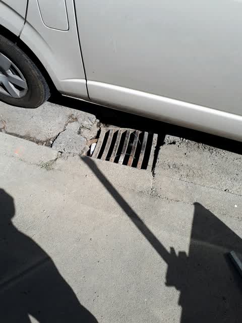 Roading/Streets, a report photo