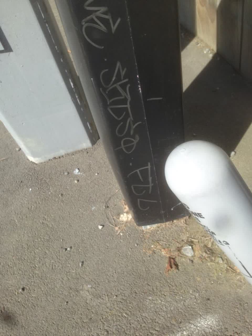 The photograph attached to this graffiti report