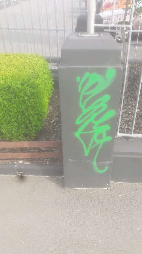 Graffiti, a report photo