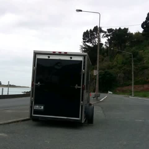 Roading/Streets, a report photo