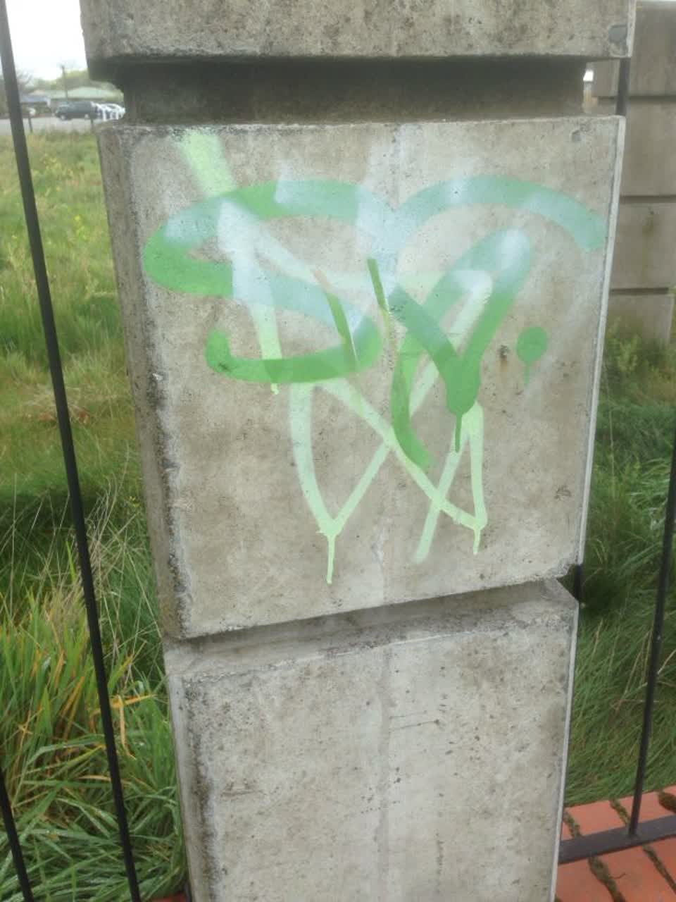 The photograph attached to this graffiti report