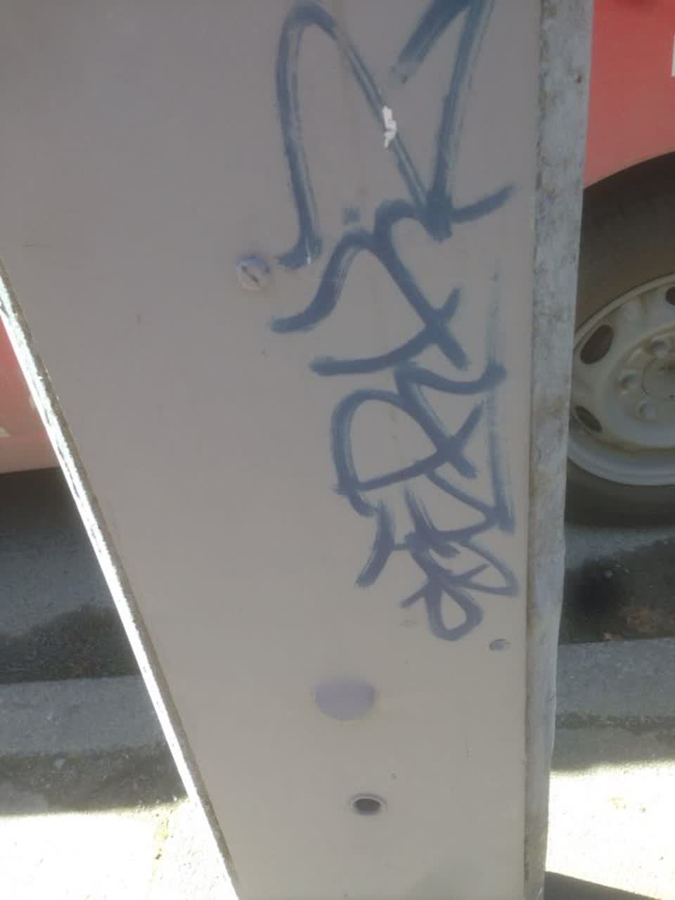 The photograph attached to this graffiti report