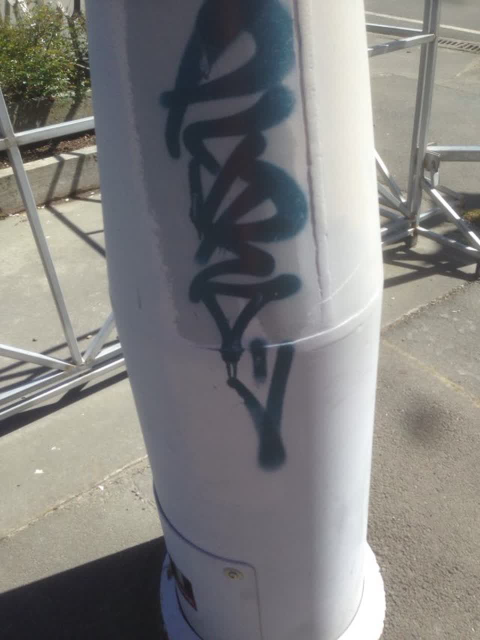 The photograph attached to this graffiti report