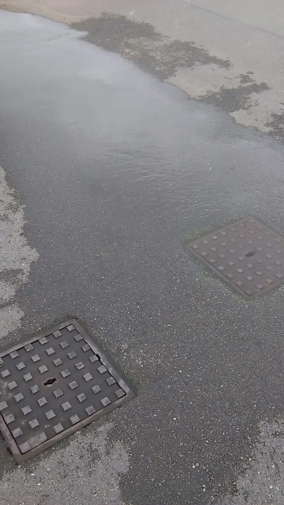 The photograph attached to this water supply report