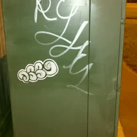 Graffiti, a report photo
