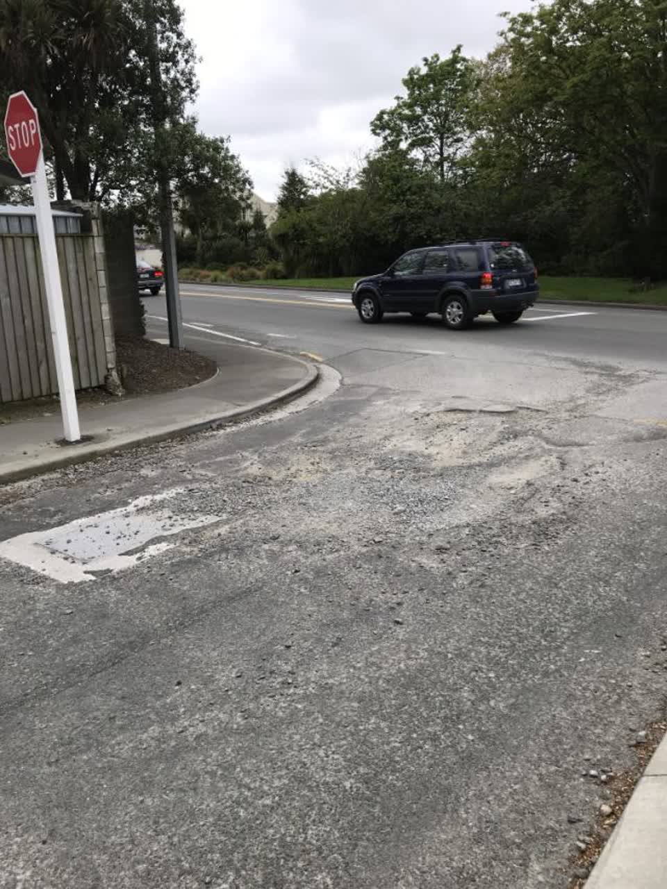 The photograph attached to this roading/streets report