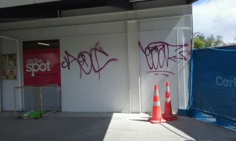 Graffiti, a report photo