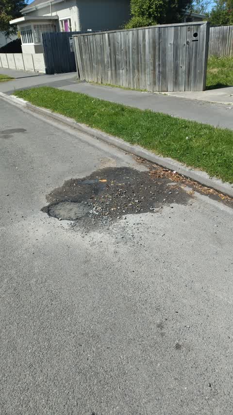 Roading/Streets, a report photo