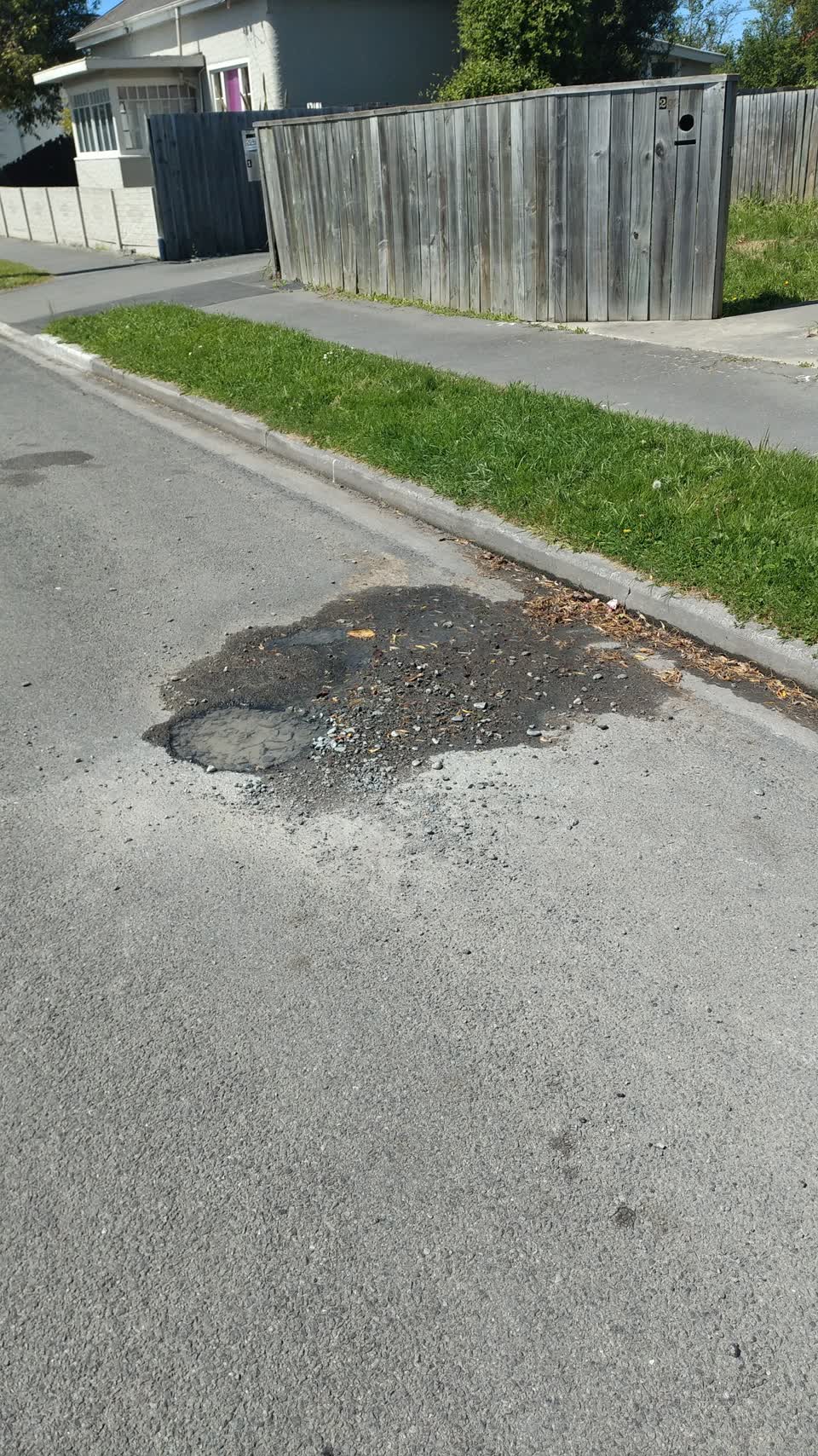 The photograph attached to this roading/streets report