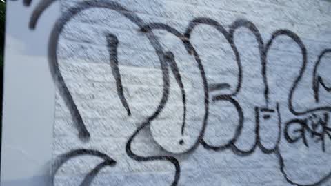 Graffiti, a report photo