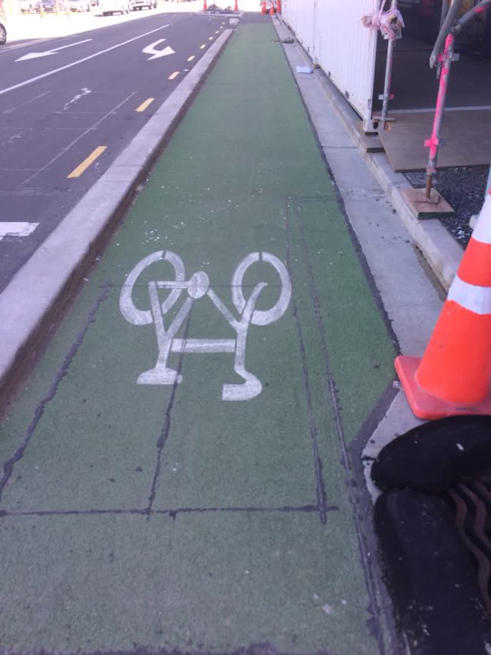 The photograph attached to this roading/streets report