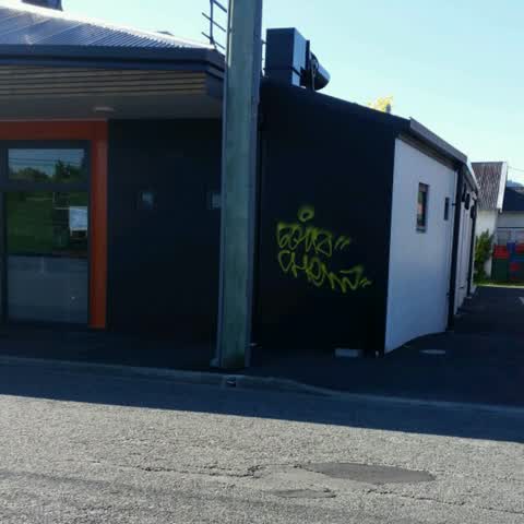 Graffiti, a report photo