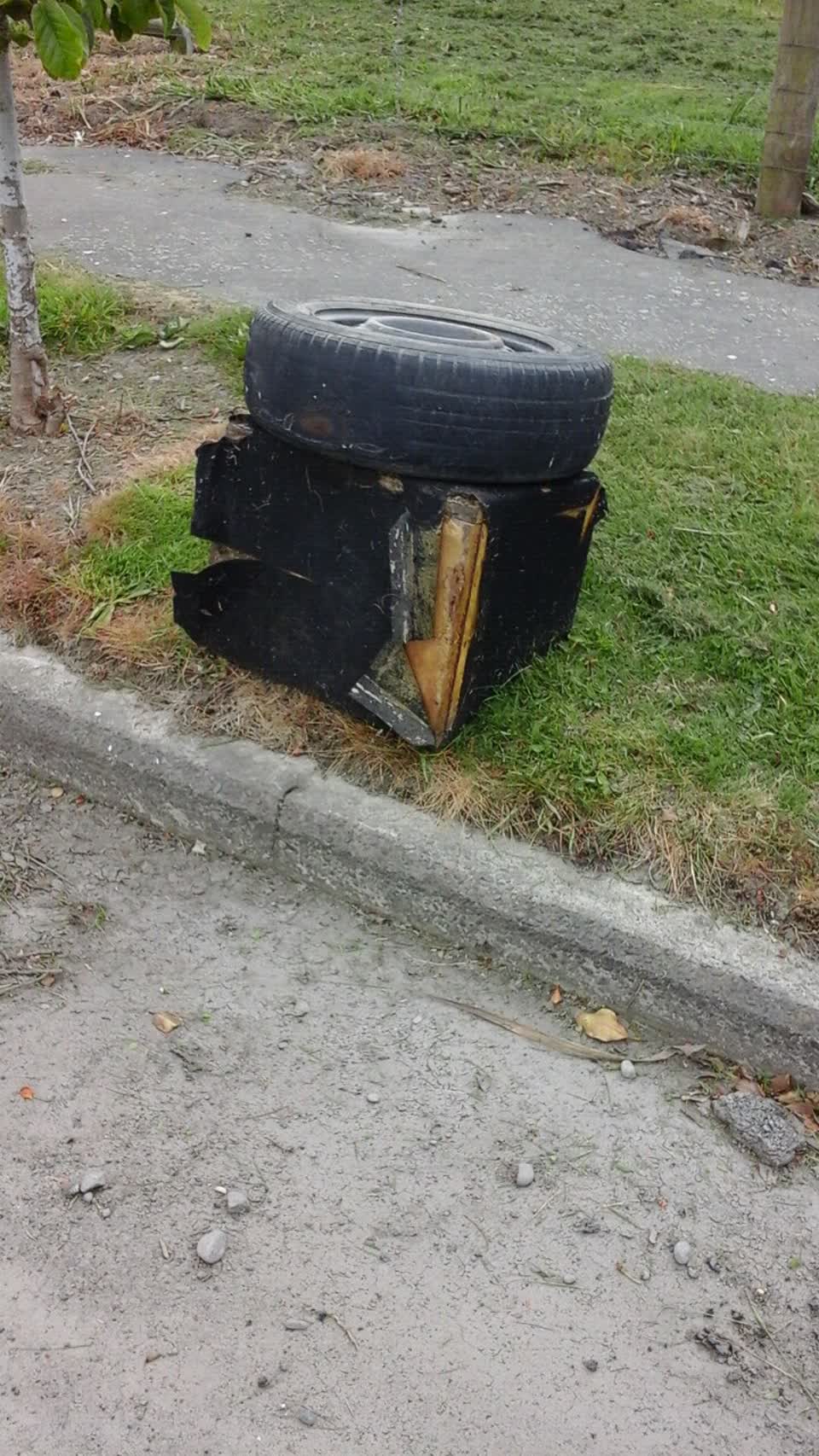 The photograph attached to this roading/streets report