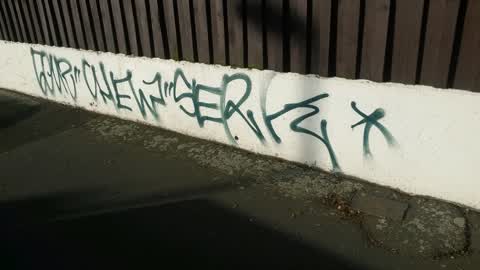 Graffiti, a report photo