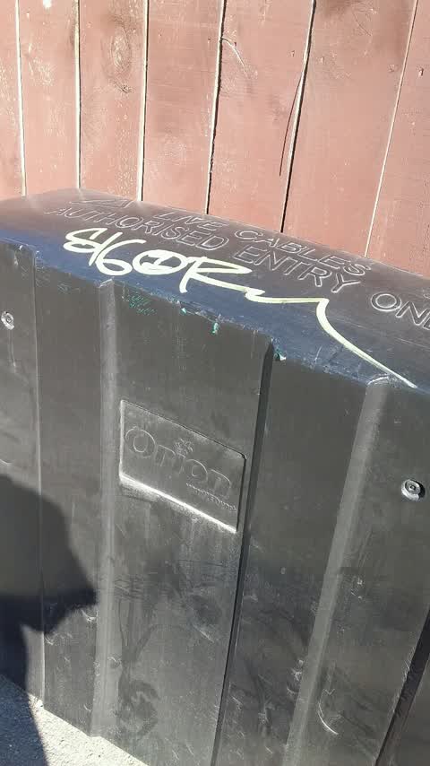 Graffiti, a report photo