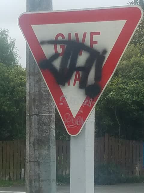 Graffiti, a report photo