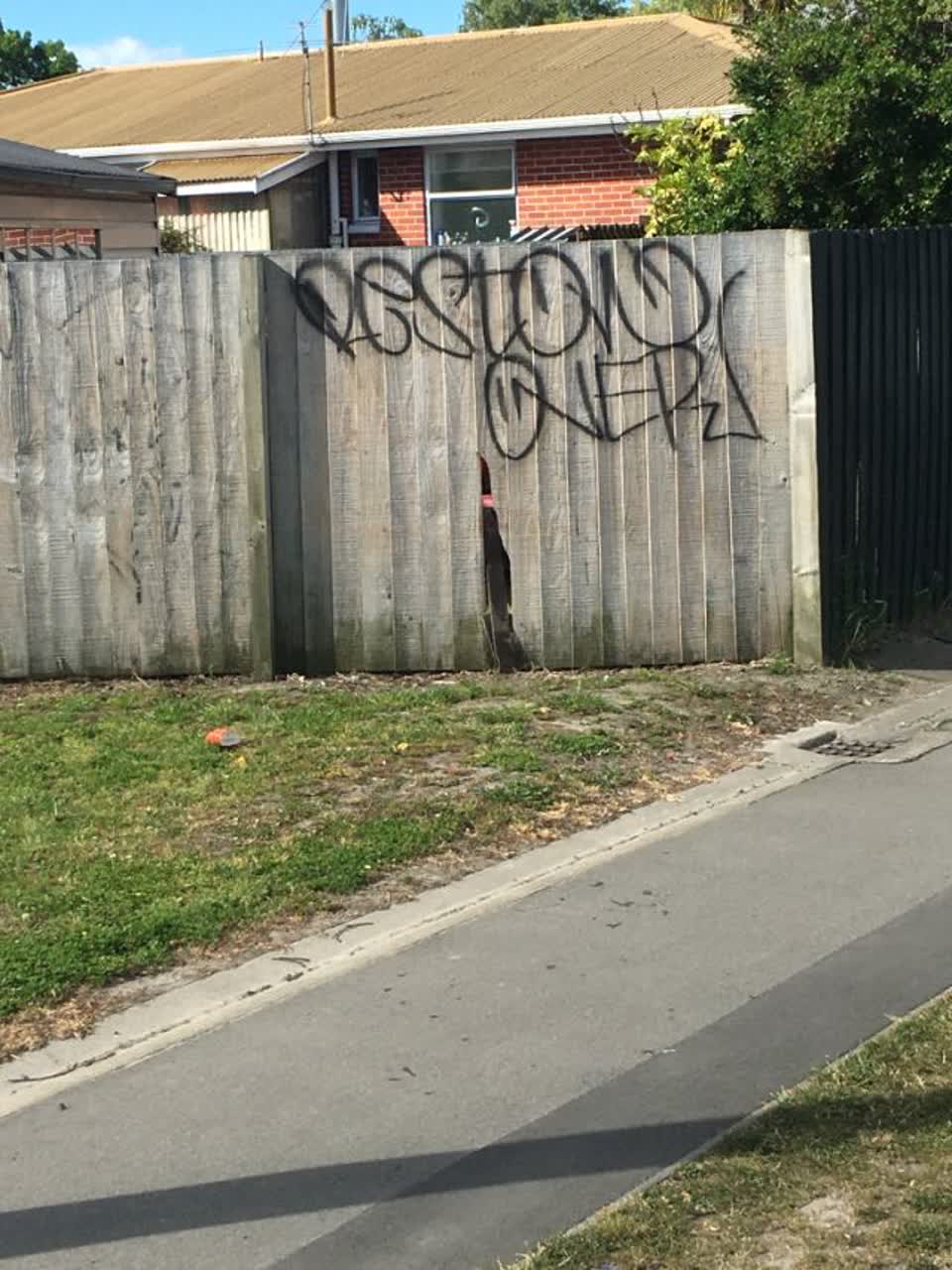 The photograph attached to this graffiti report