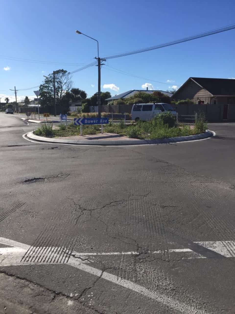 The photograph attached to this roading/streets report