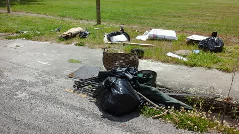Roading/Streets, a report photo