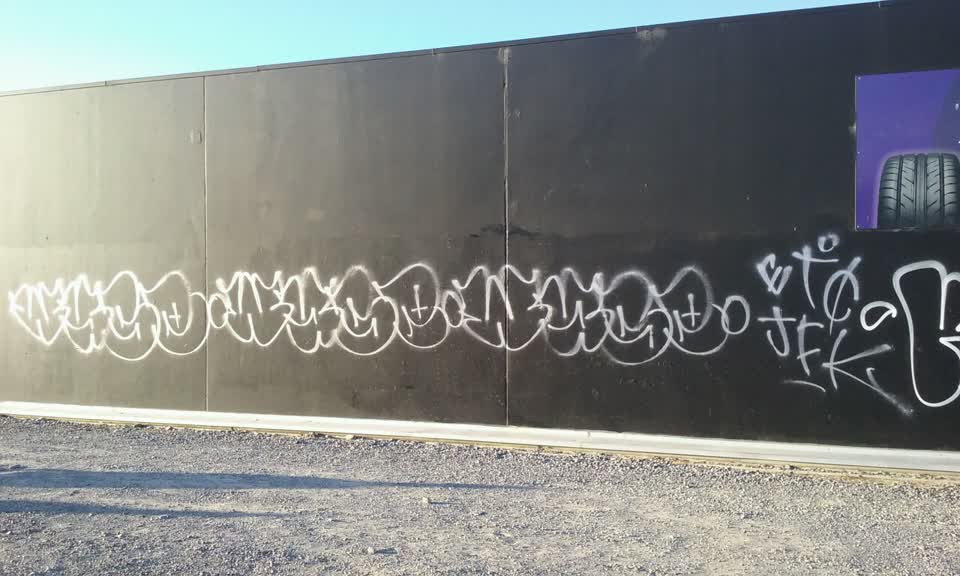The photograph attached to this graffiti report