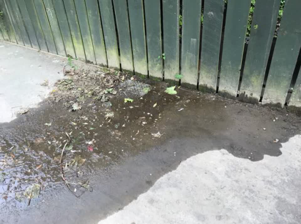 The photograph attached to this water supply report