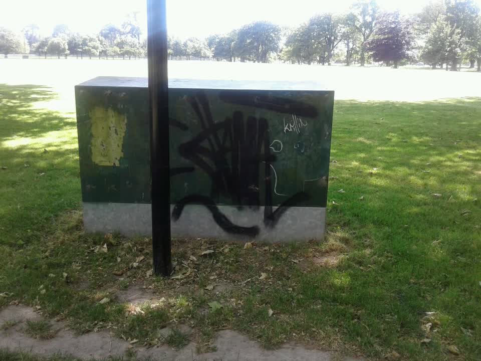 The photograph attached to this graffiti report
