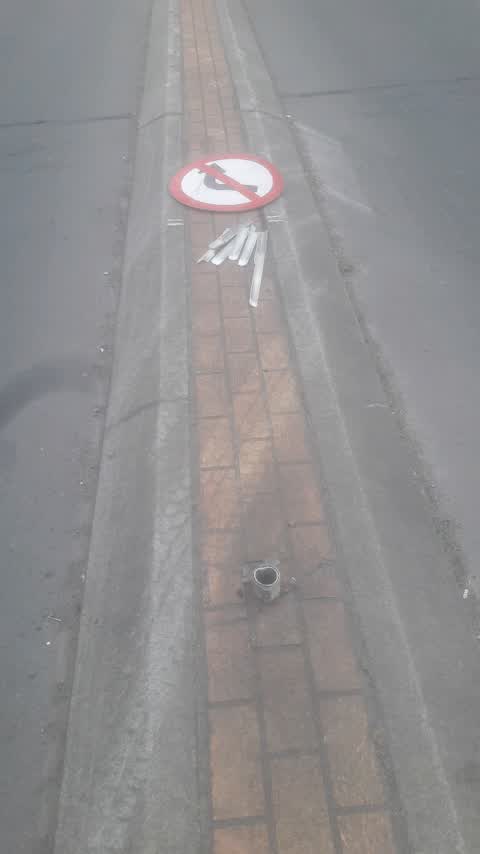 Roading/Streets, a report photo