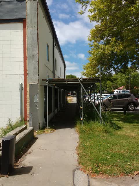 Roading/Streets, a report photo