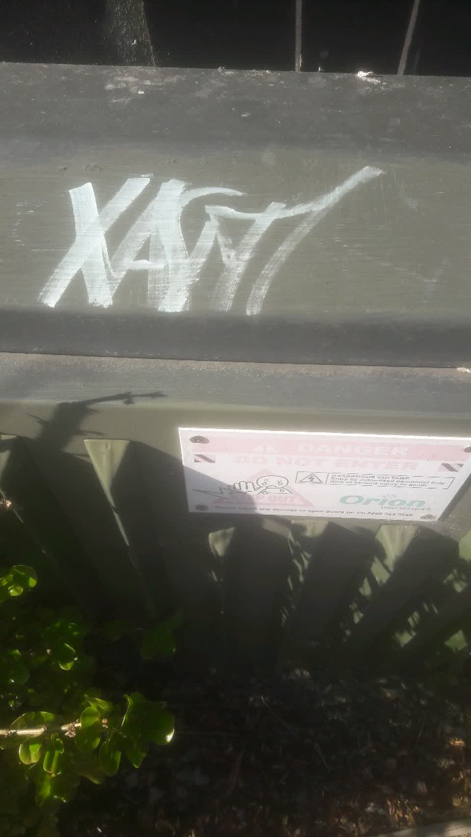 The photograph attached to this graffiti report